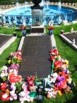Elvis' grave, Graceland, Memphis, TN