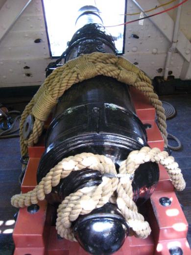 5600lb cannon, USS Constitution, Boston, MA